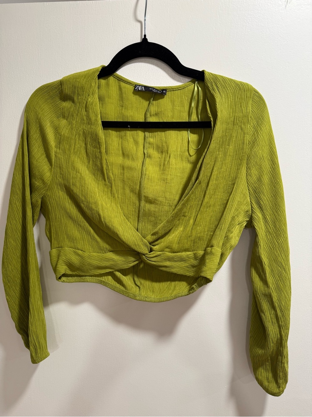 Zara Green Cropped Tie-Front Top Like New